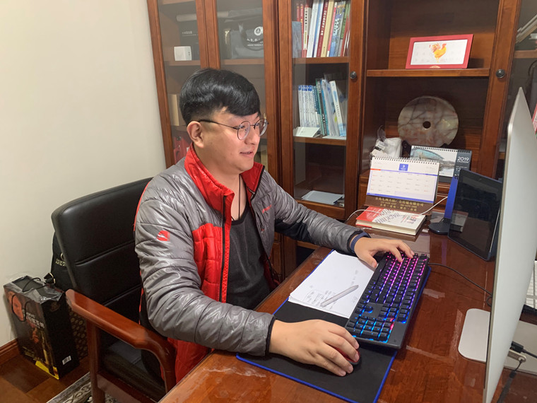 國際商學院組織“備戰考研”線上交流會