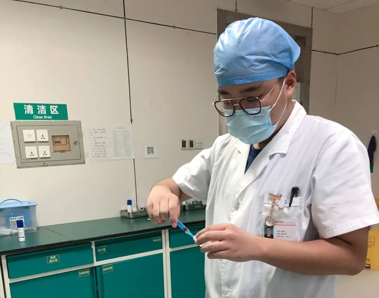 李昱昕，你挺身而出的樣子真帥！