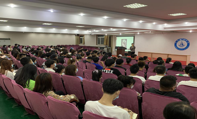 我校開展主題為“心理護航 歡迎回家”心理團體輔導培訓和主題講座活動