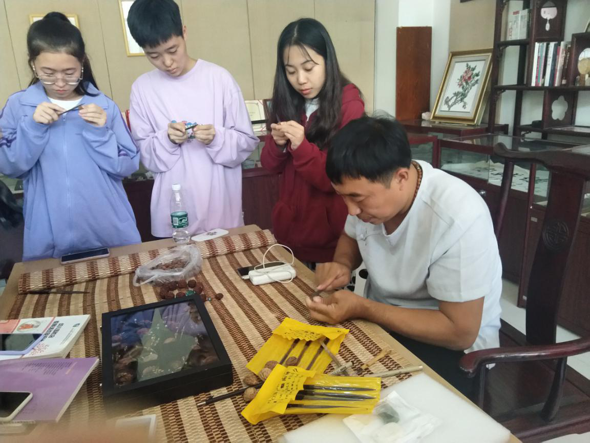 思傳統文化之美 赴非遺展示之約