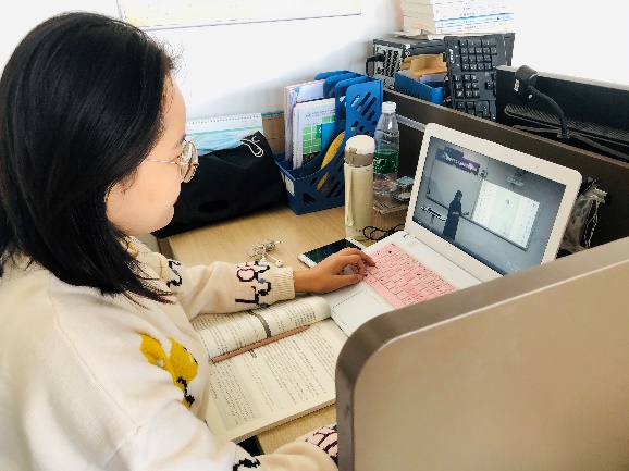 早期教育教研室集體觀看“第五屆全國高等學校青年教師教學競賽決賽”  