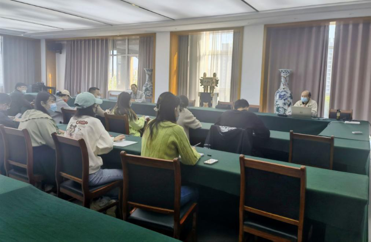 專家引領 助力科研成長——藝術學院舉辦新教師科研培訓座談會