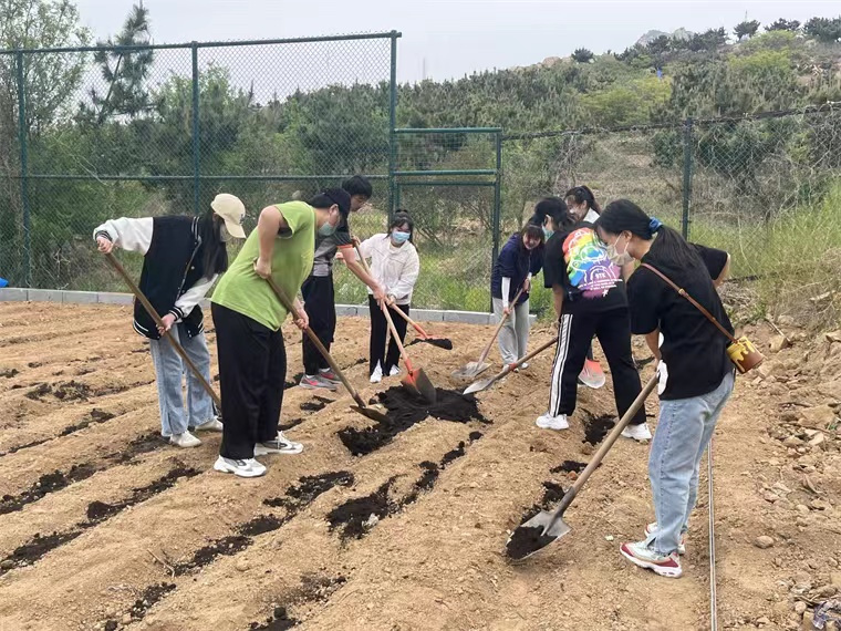 學前教育學院種菜記
