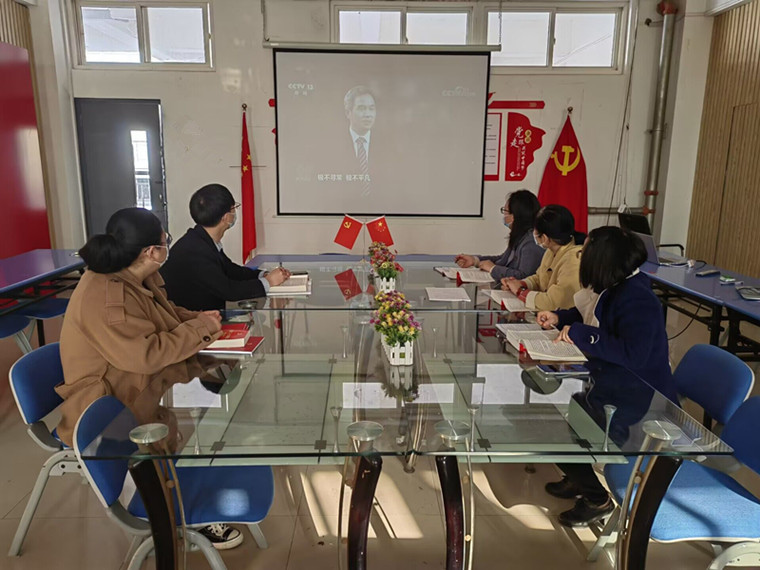 學深悟透精神實質，腳踏實地奮斗前行——建筑工程學院組織學習貫徹黨的二十大精神