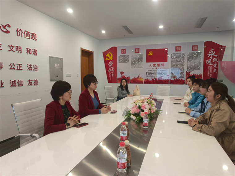 學前教育學院與小花盛開將開展課程合作