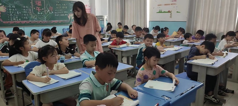 青春三下鄉 | 情系學生 課業輔導助成長