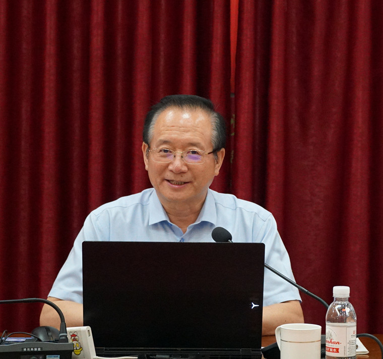 黨的二十大代表、山東科技大學黨委書記羅公利來我校作黨的二十大精神宣講報告