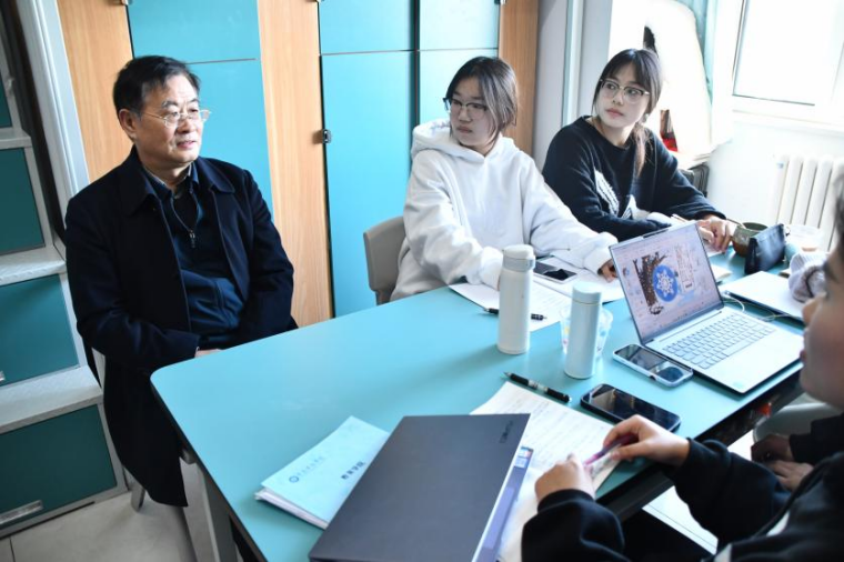 黨委書記邢桂強聯系教育學院落實“六個一”工程