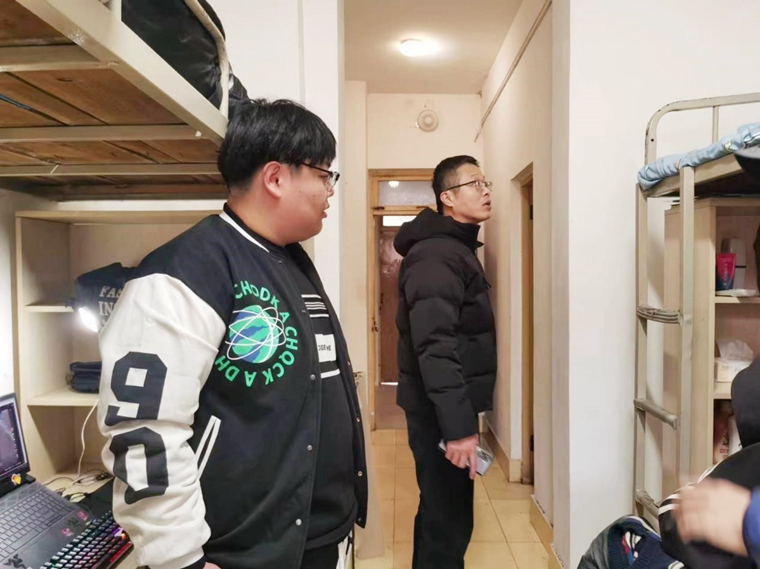心系學生，“宿”說溫暖——學生工作聯合后勤保障部、安全管理處走訪看望返校學生