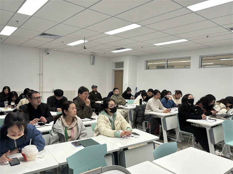 我校邀請福建理工大學設計學院教授管幸生開展感性工學設計線上訓練班