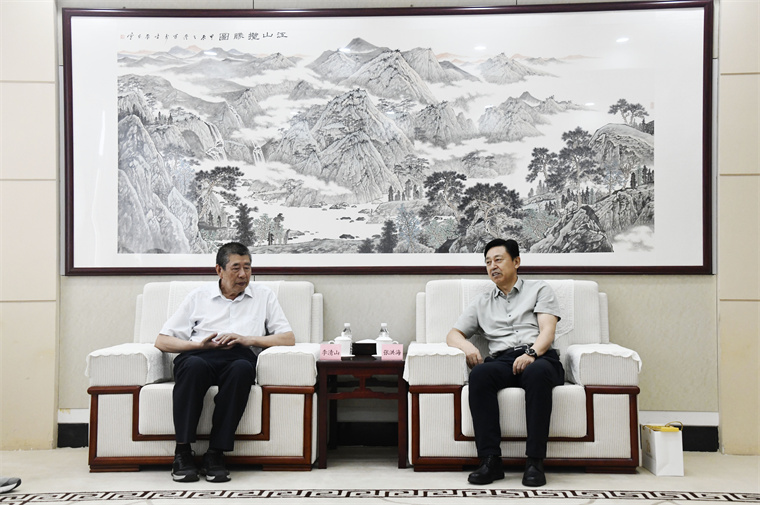 李清山校長帶隊赴曲阜師范大學交流