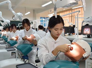口腔醫學技術（Stomatology Technology）