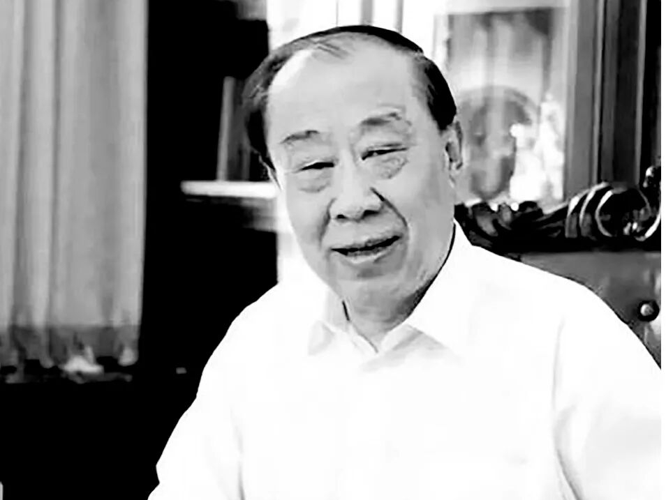深切緬懷敬愛的管華詩院士